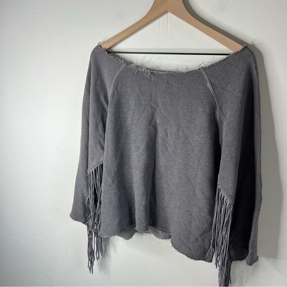 Hollywood Trading Company Gray Fringe Raw Hem Sweatshirt Large - Picture 8 of 12